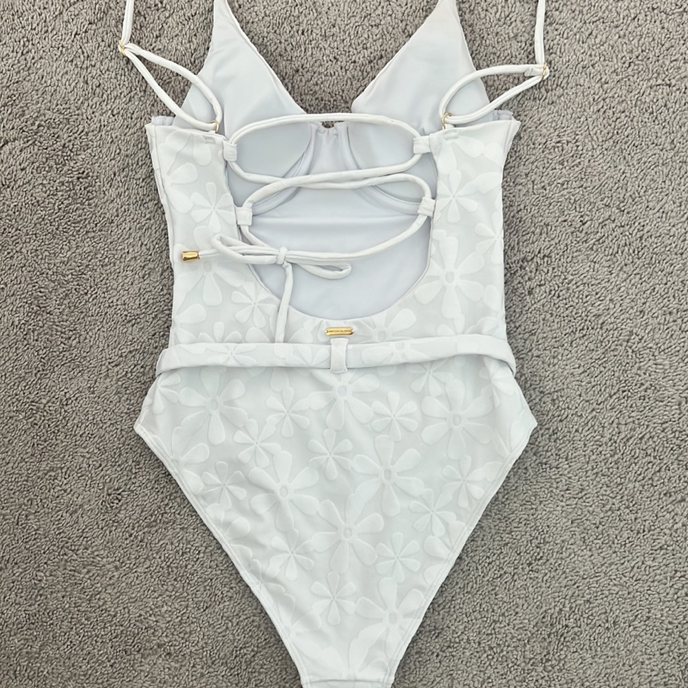Kenny Flowers one piece - Picture 3 of 3